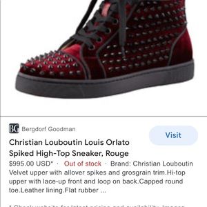 LIKE NEW WORE 2 hours no scuffs marks still smells new